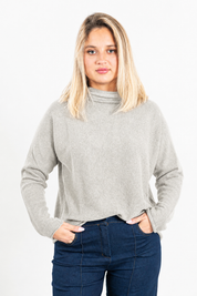 SWEATER FLORA