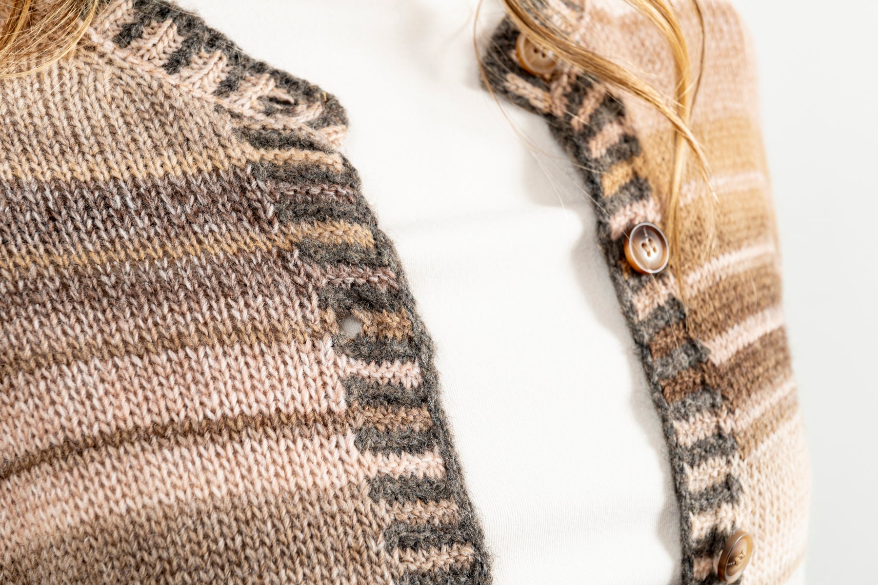 SWEATER CARDIGAN JACINTA