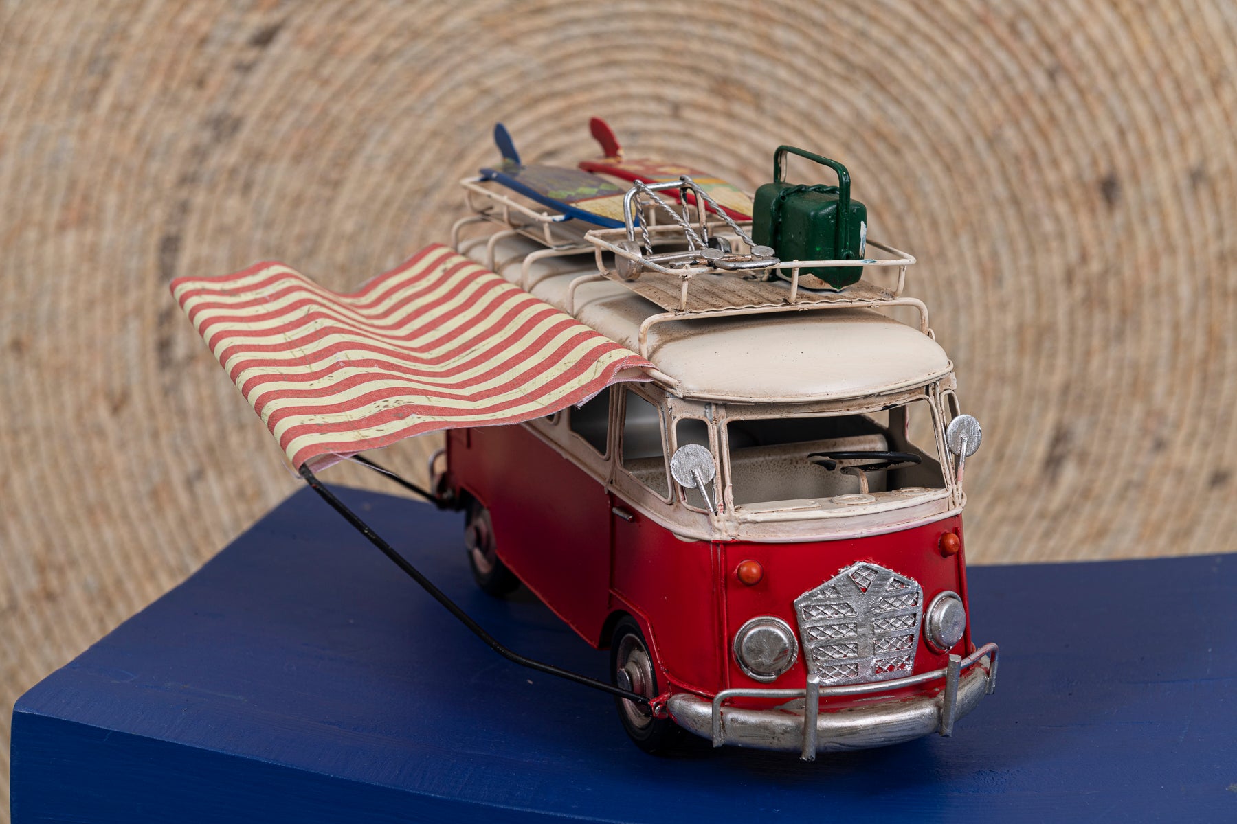 KLEINBUS VOLKSWAGEN METAL MINIATURA