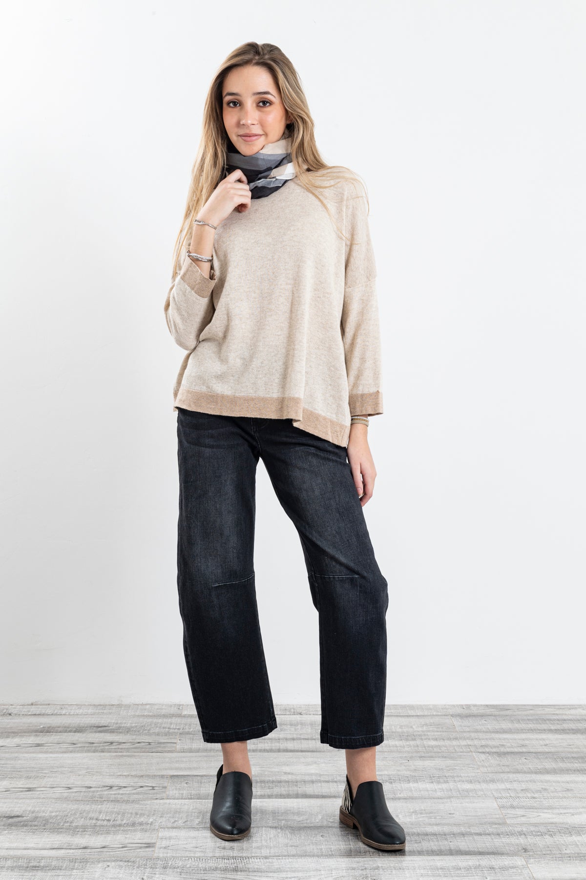 SWEATER AMARA