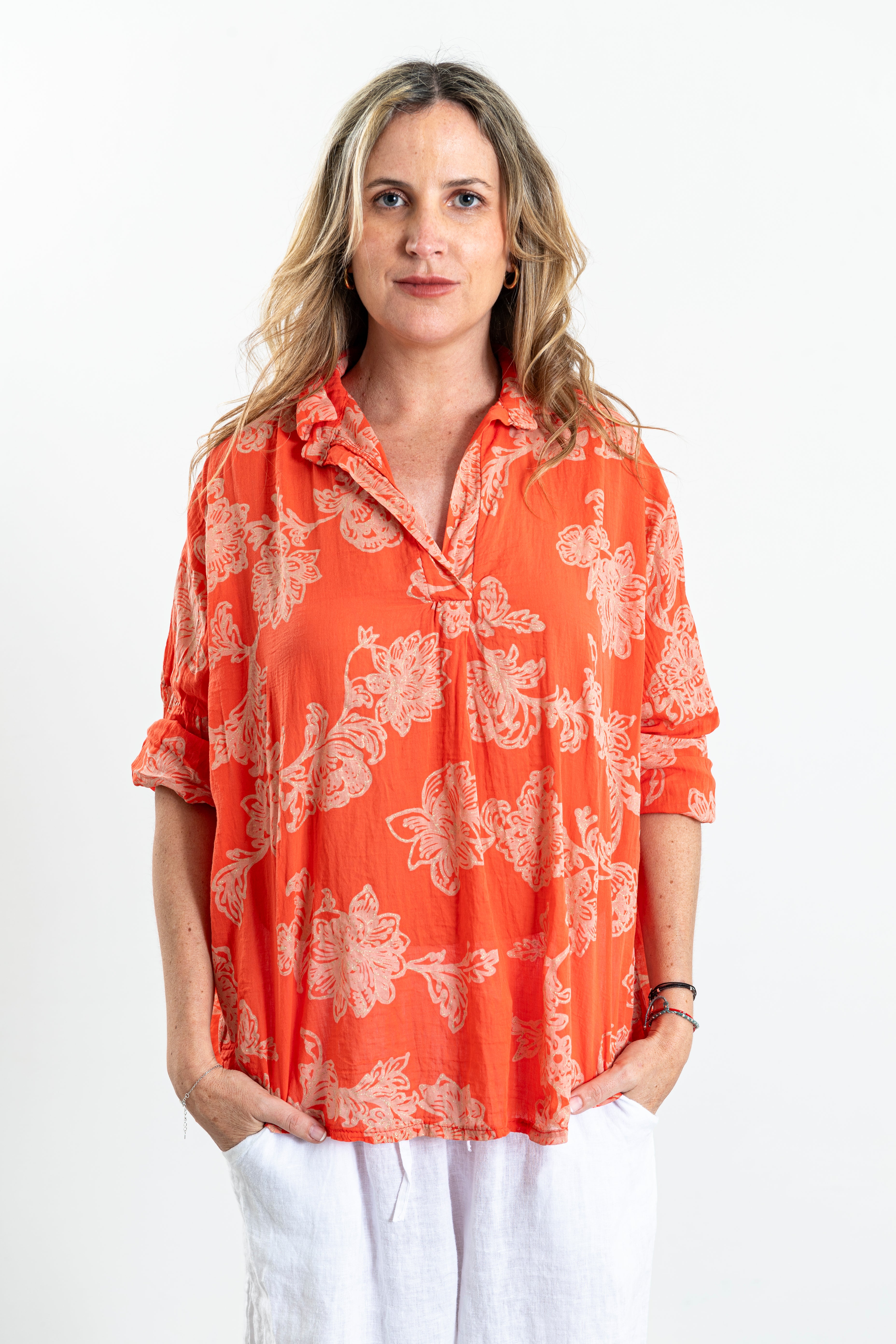 BLUSA FIORITURA